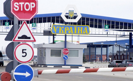 Вернувшихся из-за рубежа взяли «на карандаш»: соблюдают ли граждане самоизоляцию?