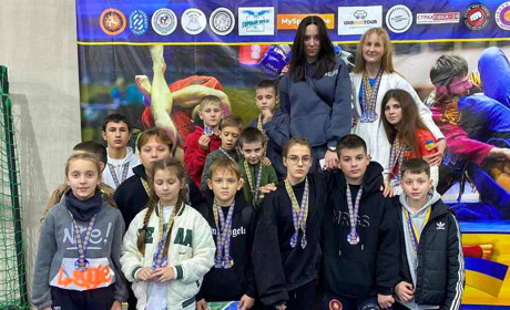 Измаильчане завоевали 25 медалей на чемпионате по грэпплингу и панкратиону