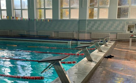 За яким графіком працюватиме басейн у Жовтих Водах влітку: розклад та ціни