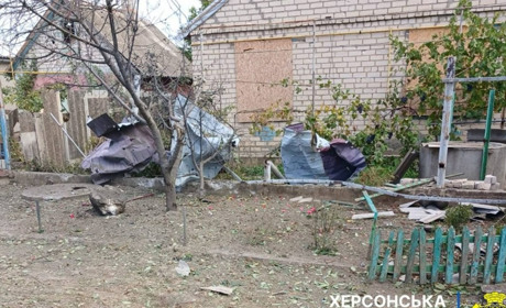 На Херсонщині армія рф завдала ударів по житлових кварталах, критичній та соціальній інфраструктурі