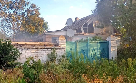 Окупанти продовжують обстрілювати Херсонщину: атакували житлові будинки та дитячий садок