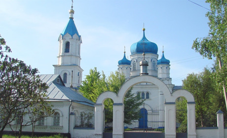 Петропавлівський храм Білопілля: історія і унікальні знімки