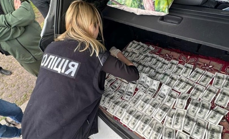 Керівник громадської організації продавав «непридатність» до військової служби