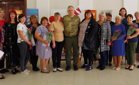 На Великобурлуччині відзначили бібліотекарів та освітян з нагоди професійних свят. Фото
