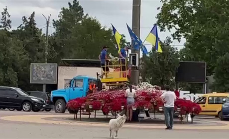 У центрі Біляївки запрацювала система оповіщення про хвилину мовчання та повітряну тривогу