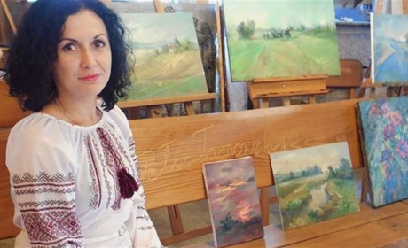 Зібрати кошти на лікування Юрію Гладищуку допомагає місцева художниця