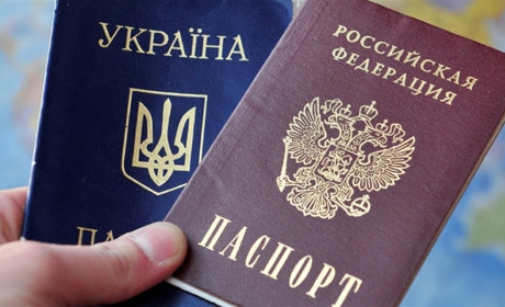 На Луганщині окупанти розігнали збори освітян, невдоволених примусовою паспортизацією