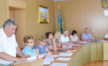 Безробітних району залучають до оплачуваних громадських робіт