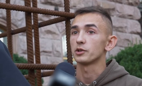 На гвинтокрилі у блокадний Маріуполь – історія Віктора Лахно – захисника з Запорізької області