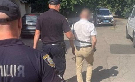 На Черкащині чоловік наїхав на жінку та втік з місця події