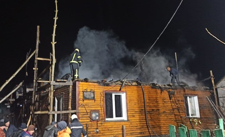 Залишились без даху: на Сарненщині горів житловий будинок