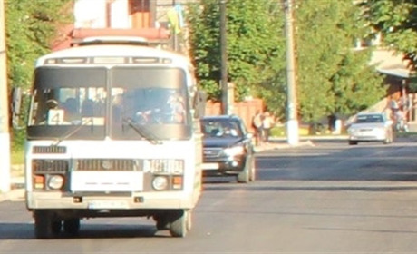 До уваги жителів громади! Курсуватимуть додаткові автобуси до міського (нового) кладовища