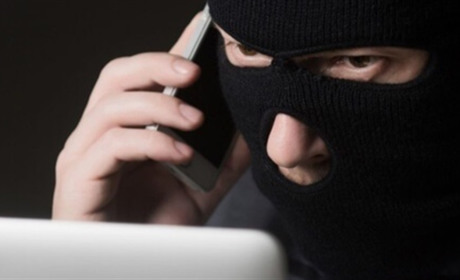 Дві мешканки Нетішина замість грошової допомоги втратили 26 тисяч гривень