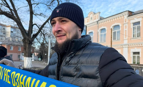 «Кожен сам має усвідомити свою участь у цій війні»: історія Едуарда Карічковського, який шукає брата