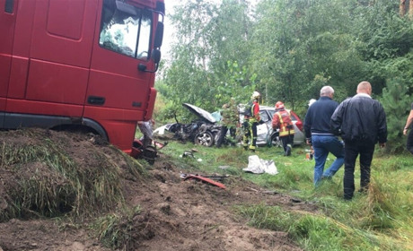 Смертельна ДТП поблизу Суховолі: водій помер в кареті «швидкої»