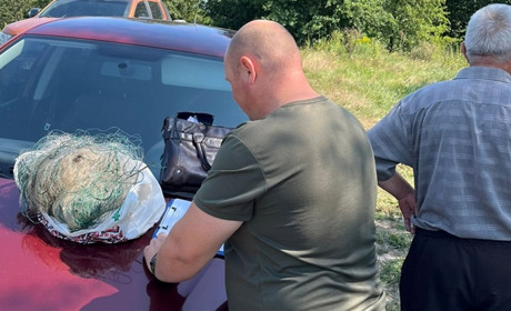 На Звягельщині рибалка-порушник попався "на гачок" держекоінспекторів