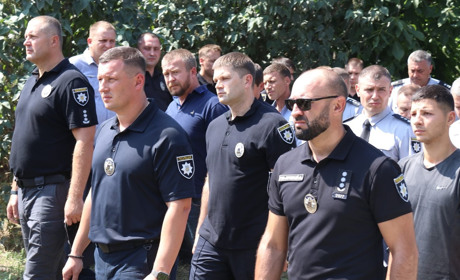 На Херсонщині простились із поліцейським, який загинув під час служби