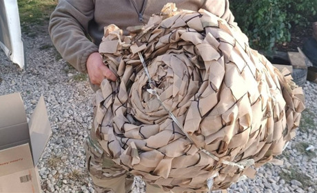 Хто у Нікополі плете маскувальні сітки для ЗСУ: як допомогти благодійним внеском