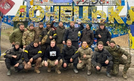 Закрили збір і купили на фронт пікап для танкової роти: дружина військового дякує за підтримку