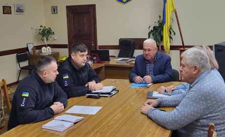 У Старокостянтинові розпочав роботу офіцер-рятувальник громади