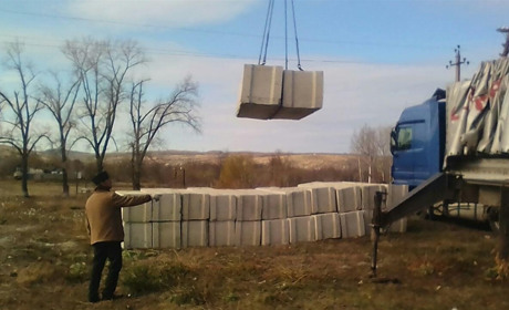 Сватівський священик розказав, якої висоти буде нова церква на майдані Злагоди