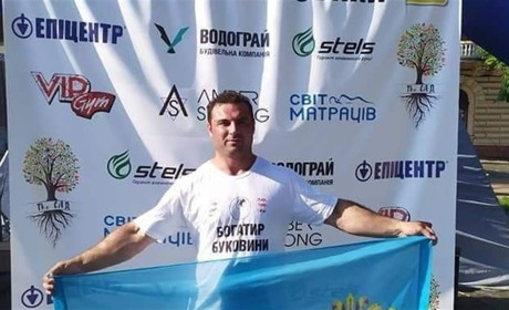Повірив в себе і в силу мрії: Андрій Ананьєв став одним з найсильніших людей України і тренує молодь