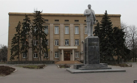 У Генічеську колаборанти придумали нову схему віджиму житла