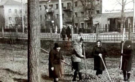 Ковток минулого: як Старокостянтинів стояв у чергах за шипучим напоєм