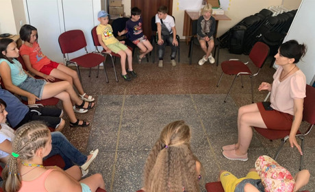 Як себе захищати в соціумі та інтернеті: заняття для дітей від Центру соціальних служб