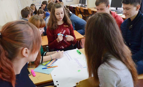Школяри з Піщаного виробили правила спілкування у всесвітній мережі