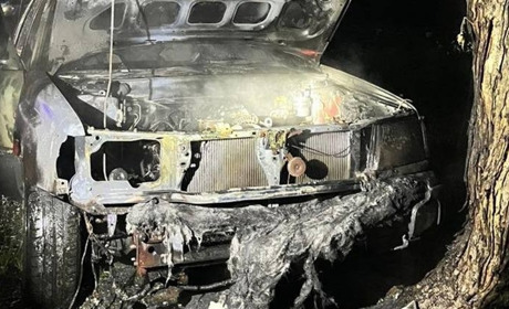 У Шостці винесли вирок юнакові, який спалював автівки військових