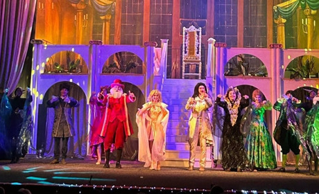 Новорчіне свято: діти з Добропілля відвідали виставу у Дніпрі