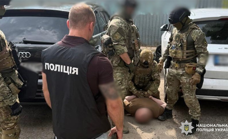 На Одещині затримали посадовця військової частини за підозрою в торгівлі впливом на ТЦК