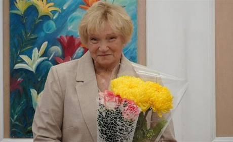Стати художницею мріяла зі школи: 12 цікавих фактів про фастівську мисткиню Тамару Гоптареву