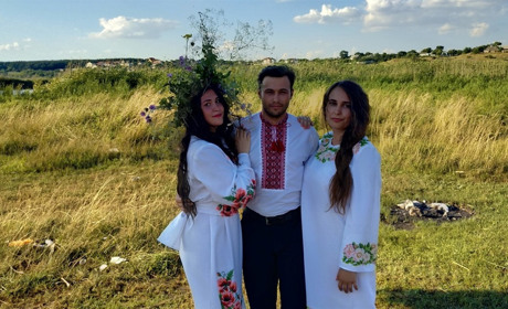 Тріо Малашевич з Миколаївщини записали нову пісню про війну в Україні