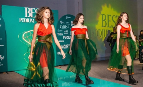 Дівчина з Дніпрян стала моделлю