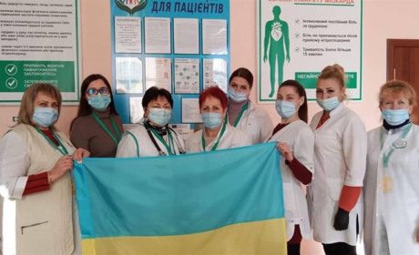 "Ми були готові": лікарі Торецької "первинки" попри обстріли турбуються про пацієнтів