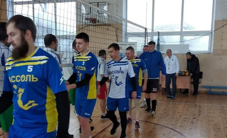 Смілянські волейболісти здобули перемогу у відкритому Кубку