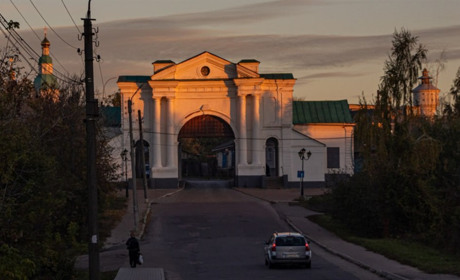 Прогулянка Глуховом у барвах осені