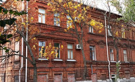 Угадай, что это за здание в Бердянске?
