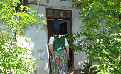 «Не дамо загинути нашим Босирам!»: на Чортківщині є села, де маса покинутих осель