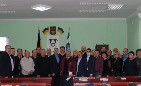 Останнє засідання сесії райради: чи передали депутати Біляївській громаді адмінбудівлі