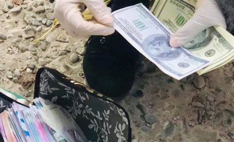 Поліцейські затримали шахрайок, які видавали себе за соціальних працівників
