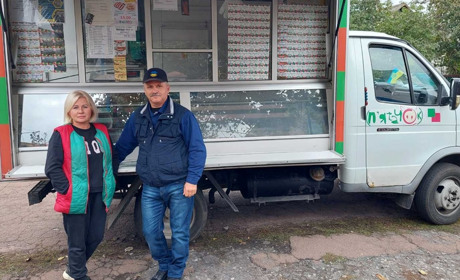 «П'ятачок» на колесах: мобільний магазин доставляє у села Переяславщини свіже м'ясо й інші продукти