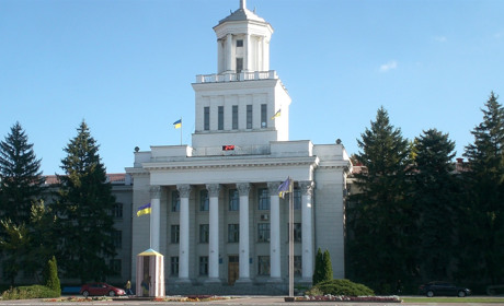 Какой памятник нужен Новой Каховке