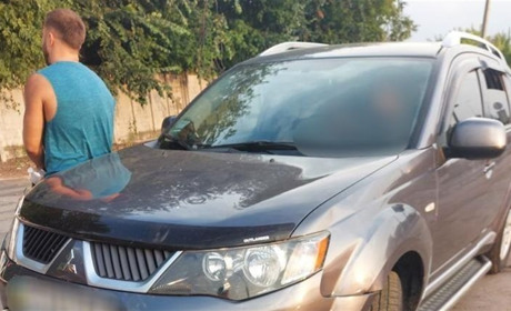 29 липня у Первомайську водій Mitsubishi наїхав на хлопчика й втік: його затримали аж на Київщині