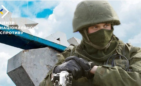 Окупанти розселяють свій особовий склад в гуртожитках Каховки