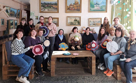 «Своїми руками»