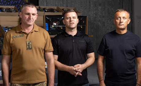 Микола Філонов та ГО «Ми – Вінничани» придбали для ЗСУ техніки ще на 2 млн гривень