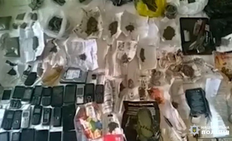 У Фастові поліцейські викрили групу осіб, яка продавала наркотики